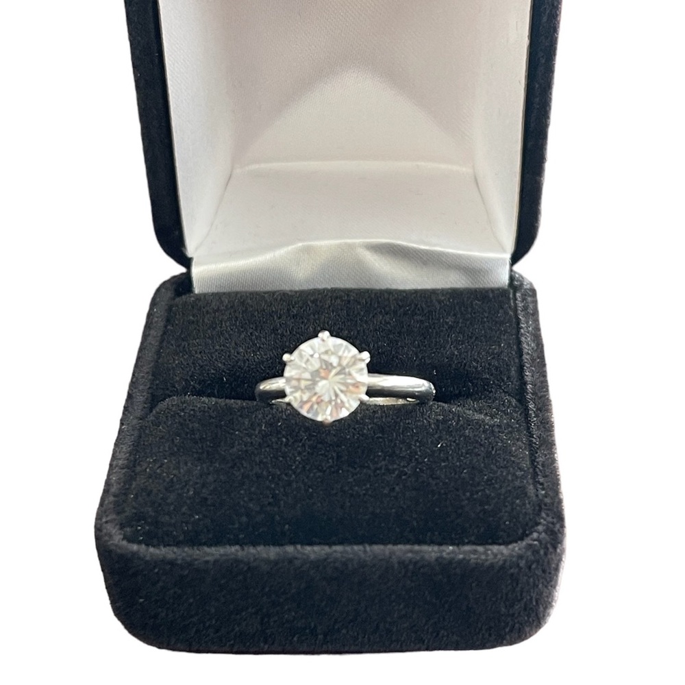 2 carat brilliant cut cubic zirconia solitaire solid sterling silver size 6 ring